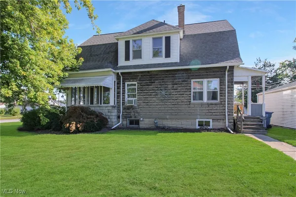 $169,900 | 229 West 4th Street, Port Clinton, OH 43452