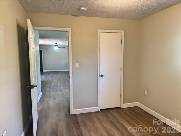 $189,900 | 231 Pearidge Road, Unit 5, Bostic, NC 28018