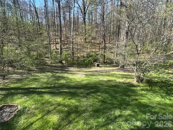 $189,900 | 231 Pearidge Road, Unit 5, Bostic, NC 28018