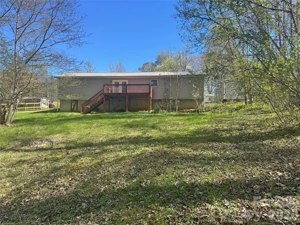 $189,900 | 231 Pearidge Road, Unit 5, Bostic, NC 28018