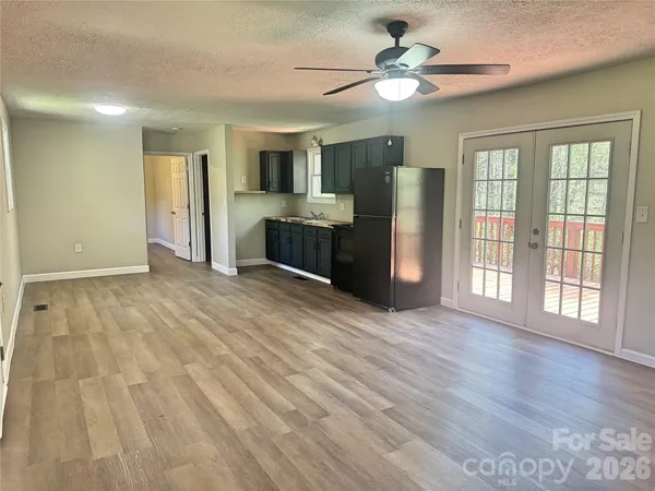 $189,900 | 231 Pearidge Road, Unit 5, Bostic, NC 28018