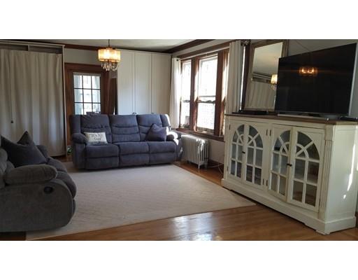 28 Gleason Street Watertown, MA 02472 - Photo 6 of 23 Gallery Image 6
