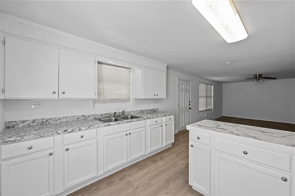 120 East Monterey Street, Unit 116 Denison, TX 75021 - Photo 7 of 17