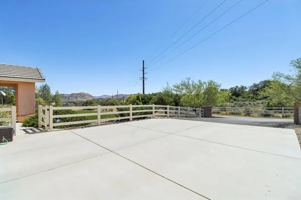 $695,000 | 2040 Ross Avenue, Boulevard, CA 91905