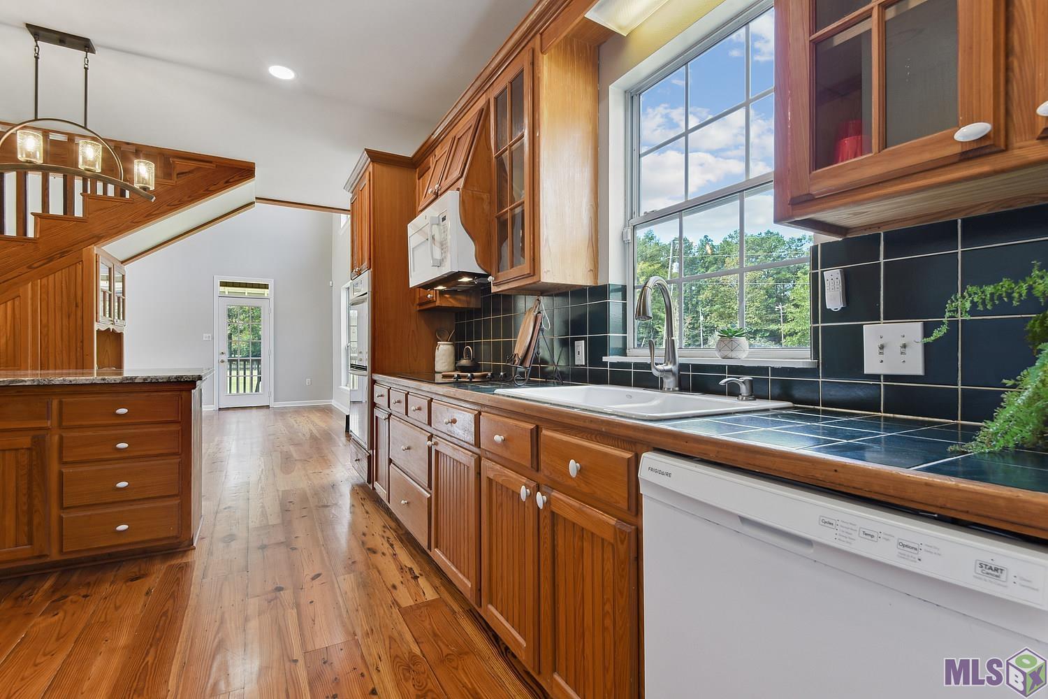 19211 McLin Road Livingston, LA 70754 - Photo 6 of 19 Gallery Image 6