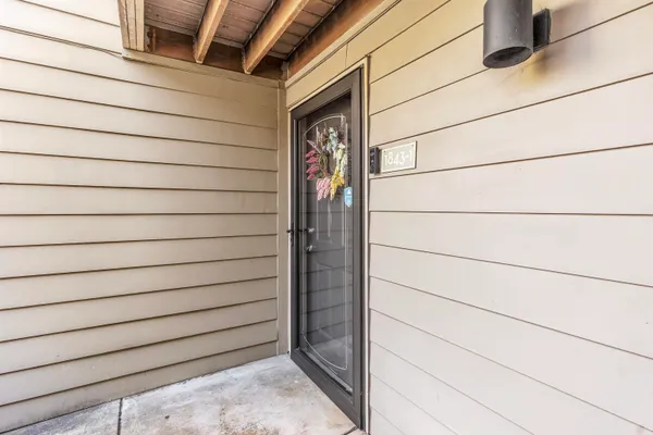 $240,000 | 1843 Eagle Branch Cove, Unit 1, Germantown, TN 38138