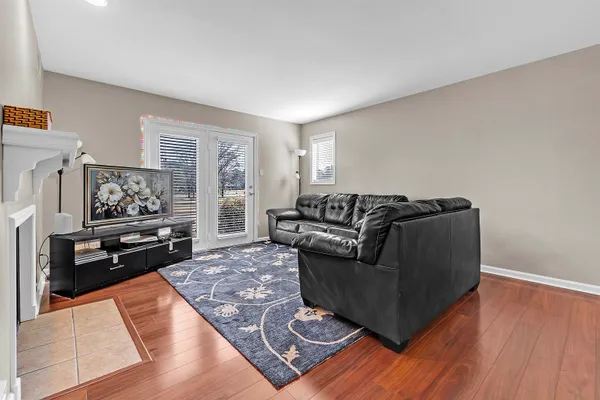 $240,000 | 1843 Eagle Branch Cove, Unit 1, Germantown, TN 38138