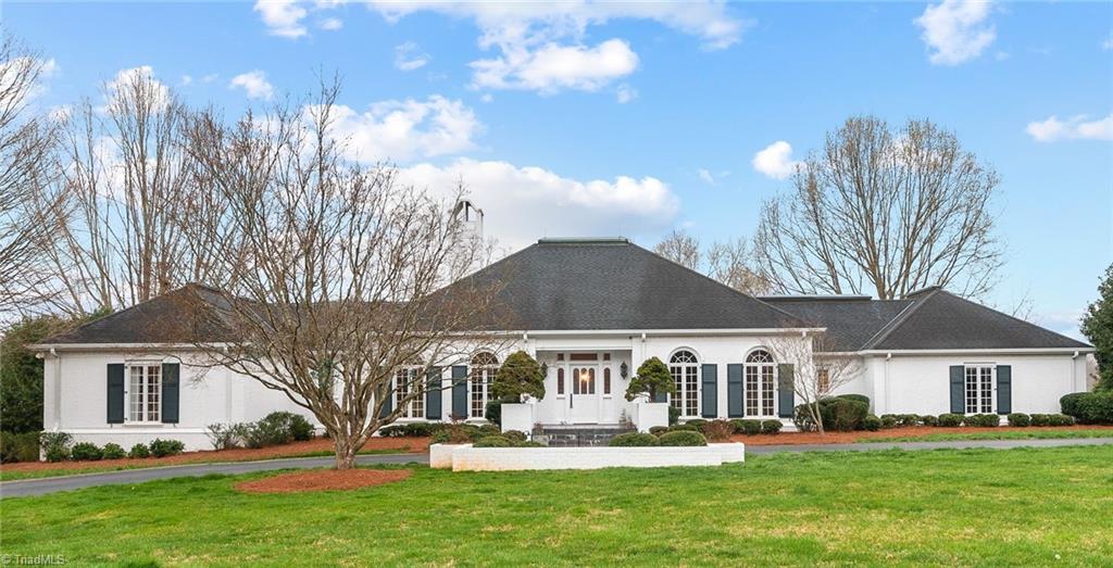500 Burning Tree Circle High Point, NC 27265 - Photo 4 of 49 Gallery Image 4