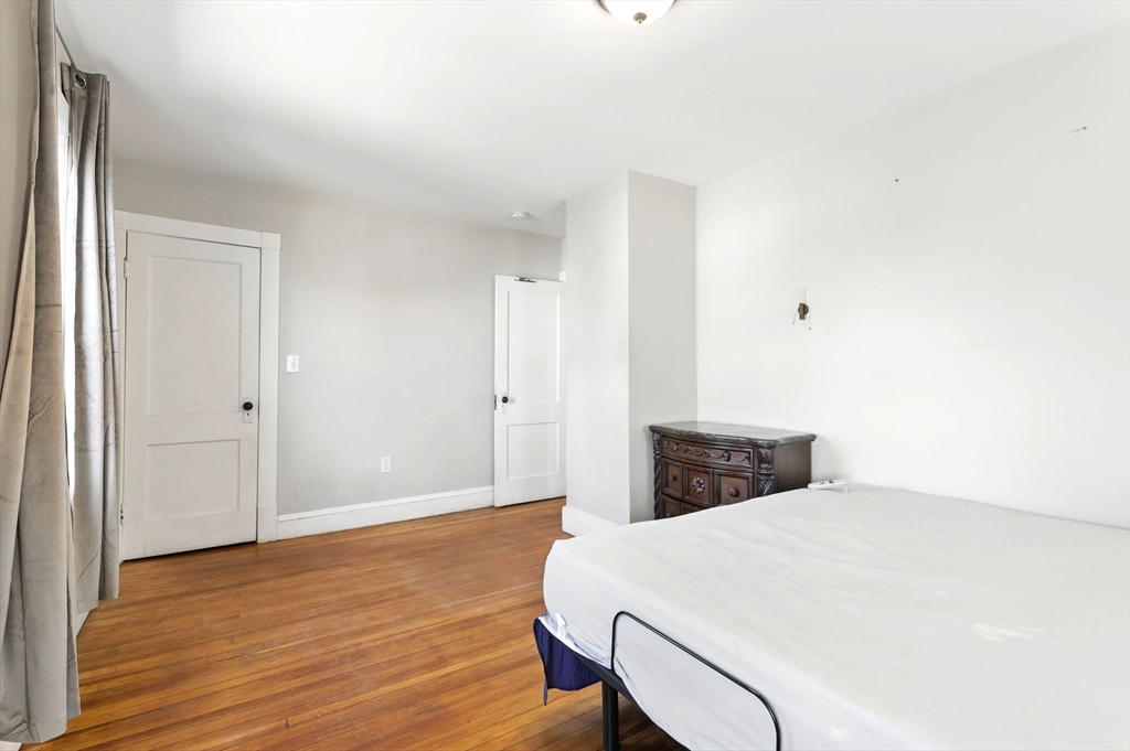 10 Wilber Street Springfield, MA 01104 - Photo 21 of 34