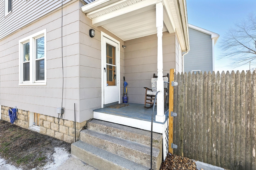 10 Wilber Street Springfield, MA 01104 - Photo 28 of 34