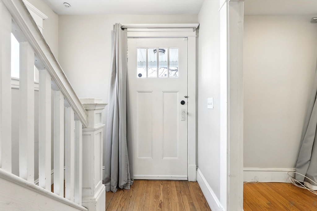10 Wilber Street Springfield, MA 01104 - Photo 6 of 34
