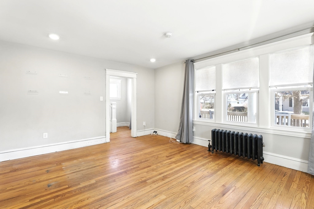 10 Wilber Street Springfield, MA 01104 - Photo 10 of 34