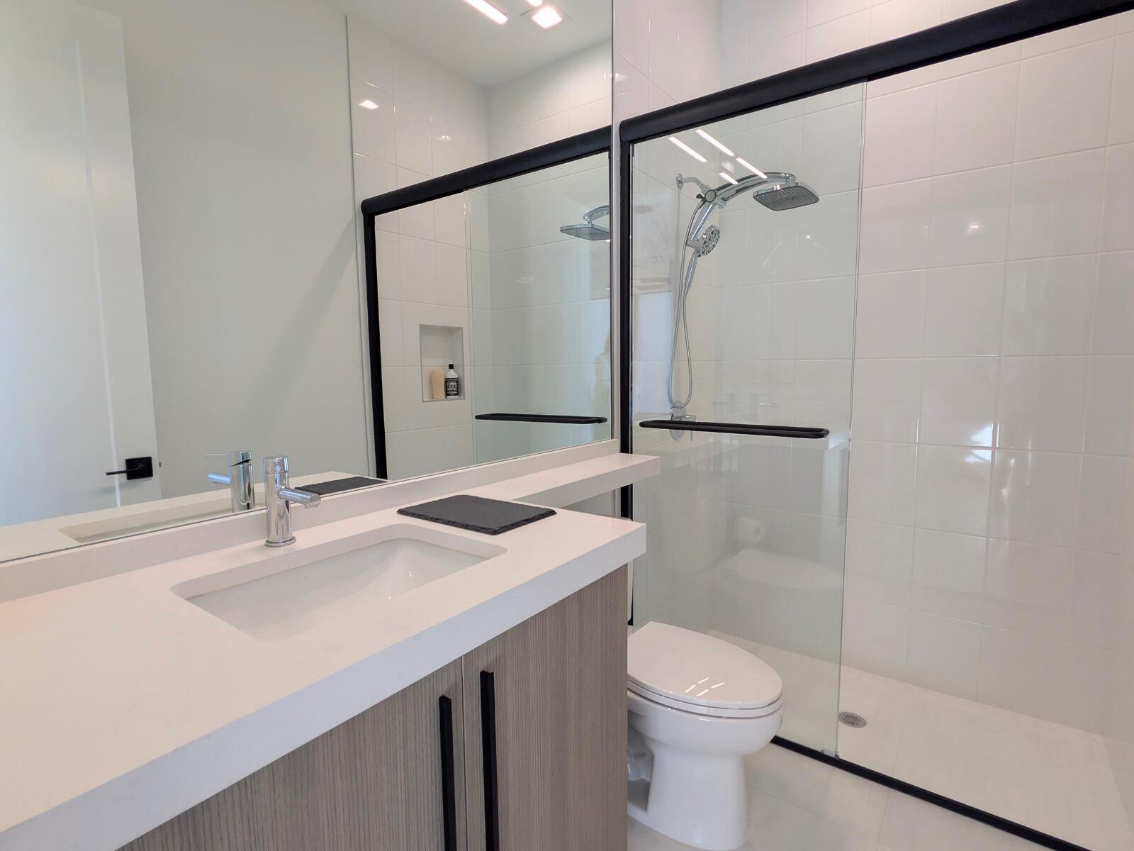 20459 Rosewood Gdn Way Boca Raton, FL 33434 - Photo 6 of 50 34