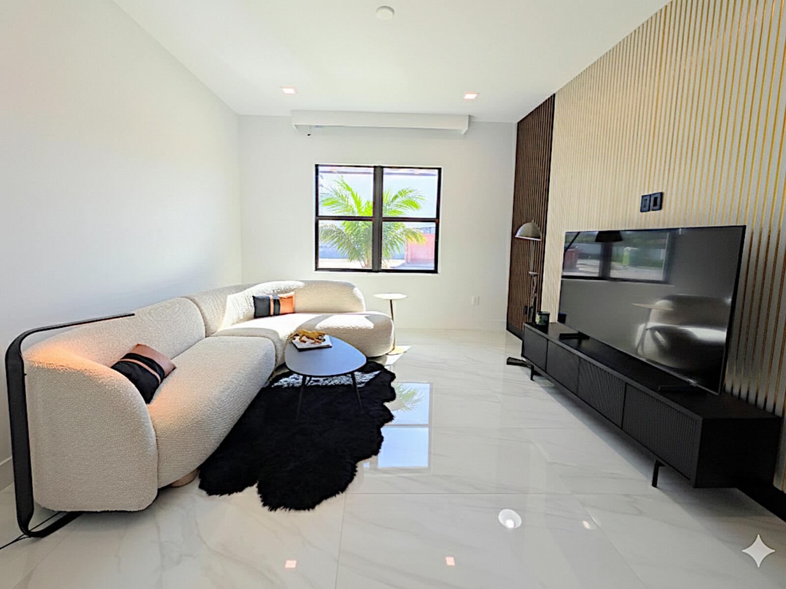 20459 Rosewood Gdn Way Boca Raton, FL 33434 - Photo 7 of 50 47