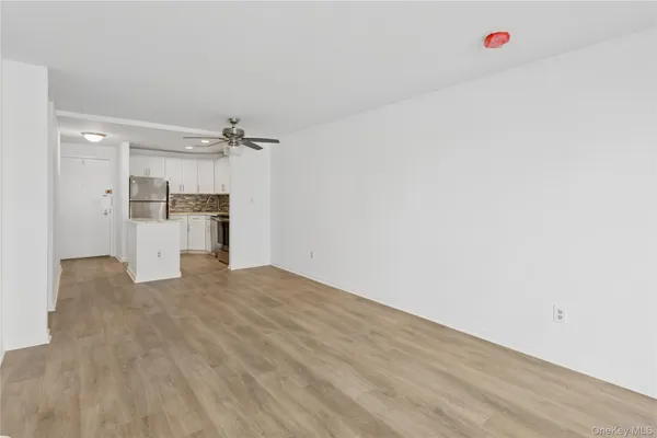 $625,000 | 450 West Broadway, Unit 1A, Long Beach, NY 11561