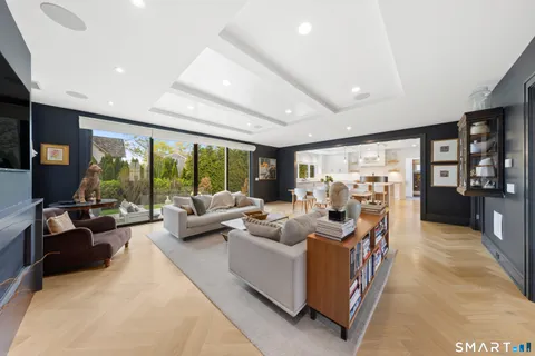 $5,100,000 | 15 Roosevelt Road, Westport, CT 06880