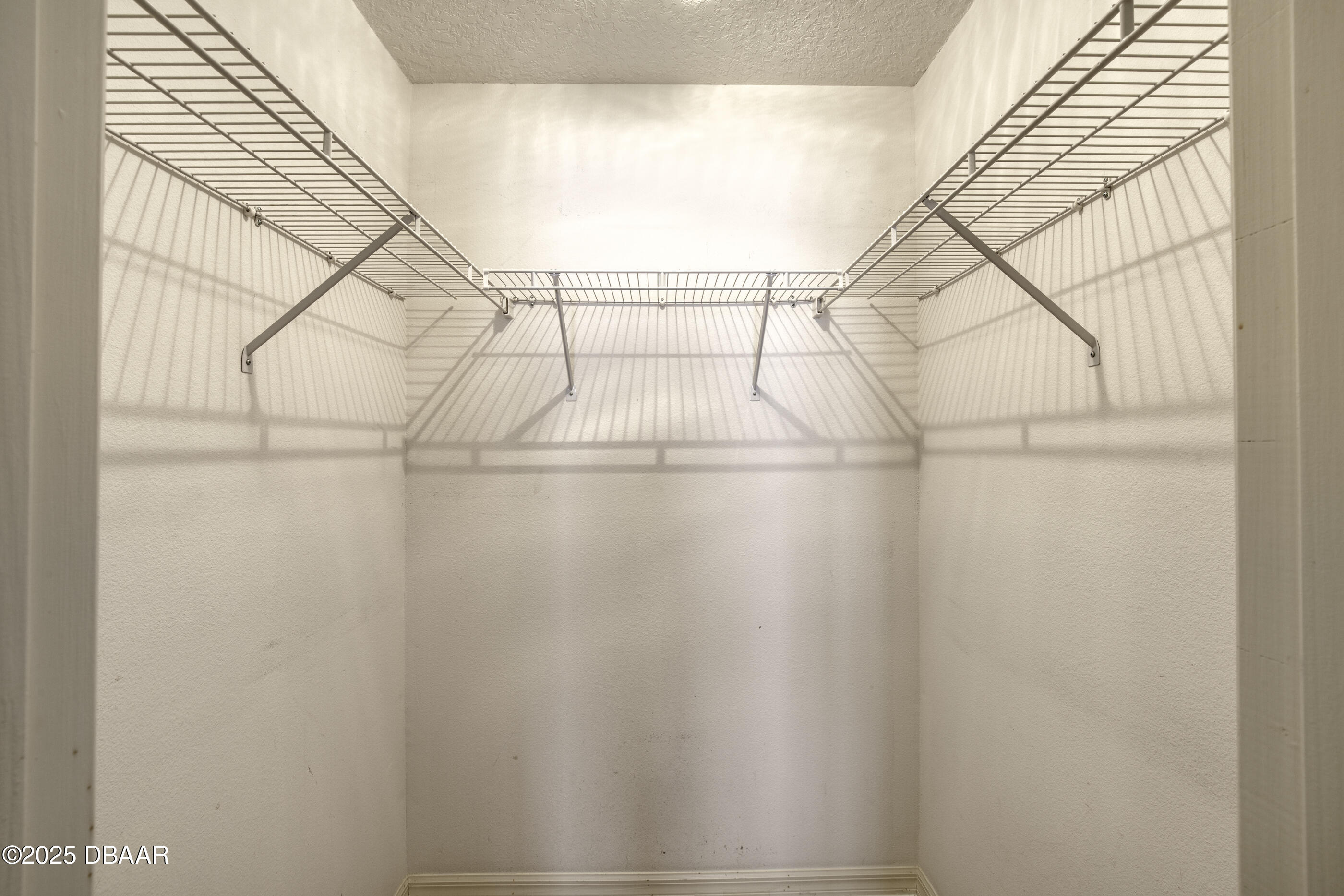 38 Lake Walden Trail Ormond Beach, FL 32174 - Photo 29 of 72 a bathroom with a close up view of a shower