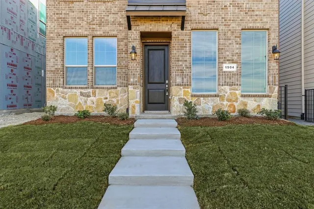$2,700 | 1504 Lake District Drive, Allen, TX 75013