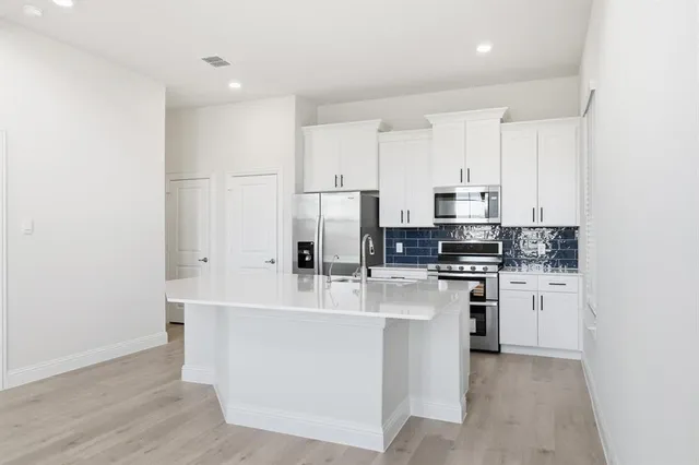 $2,700 | 1504 Lake District Drive, Allen, TX 75013