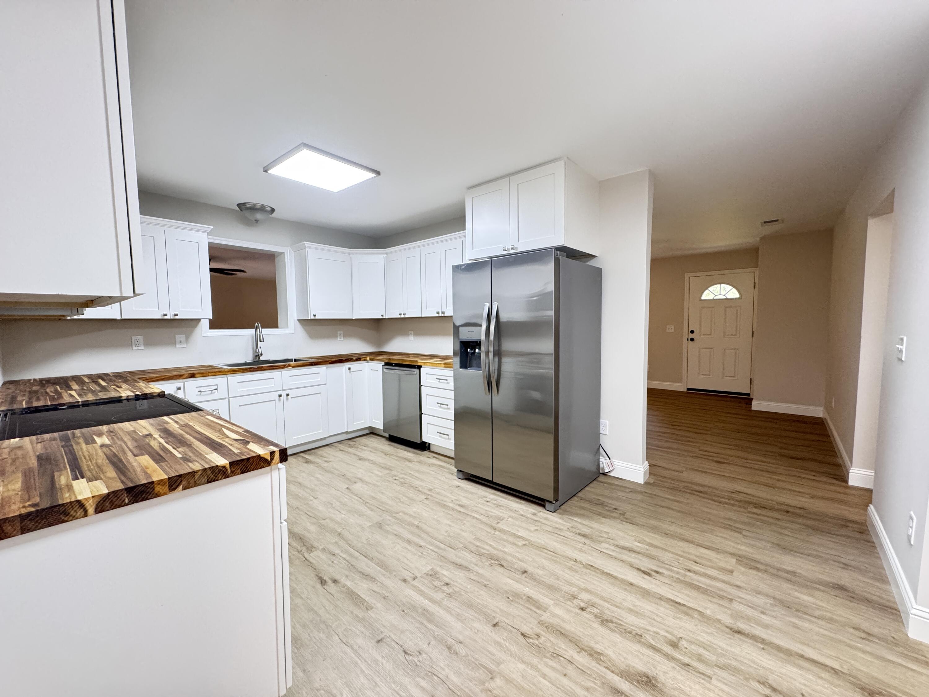 710 Gadsden Loop Walterboro, SC 29488 - Photo 32 of 52 710 Gadsden Loop (35)