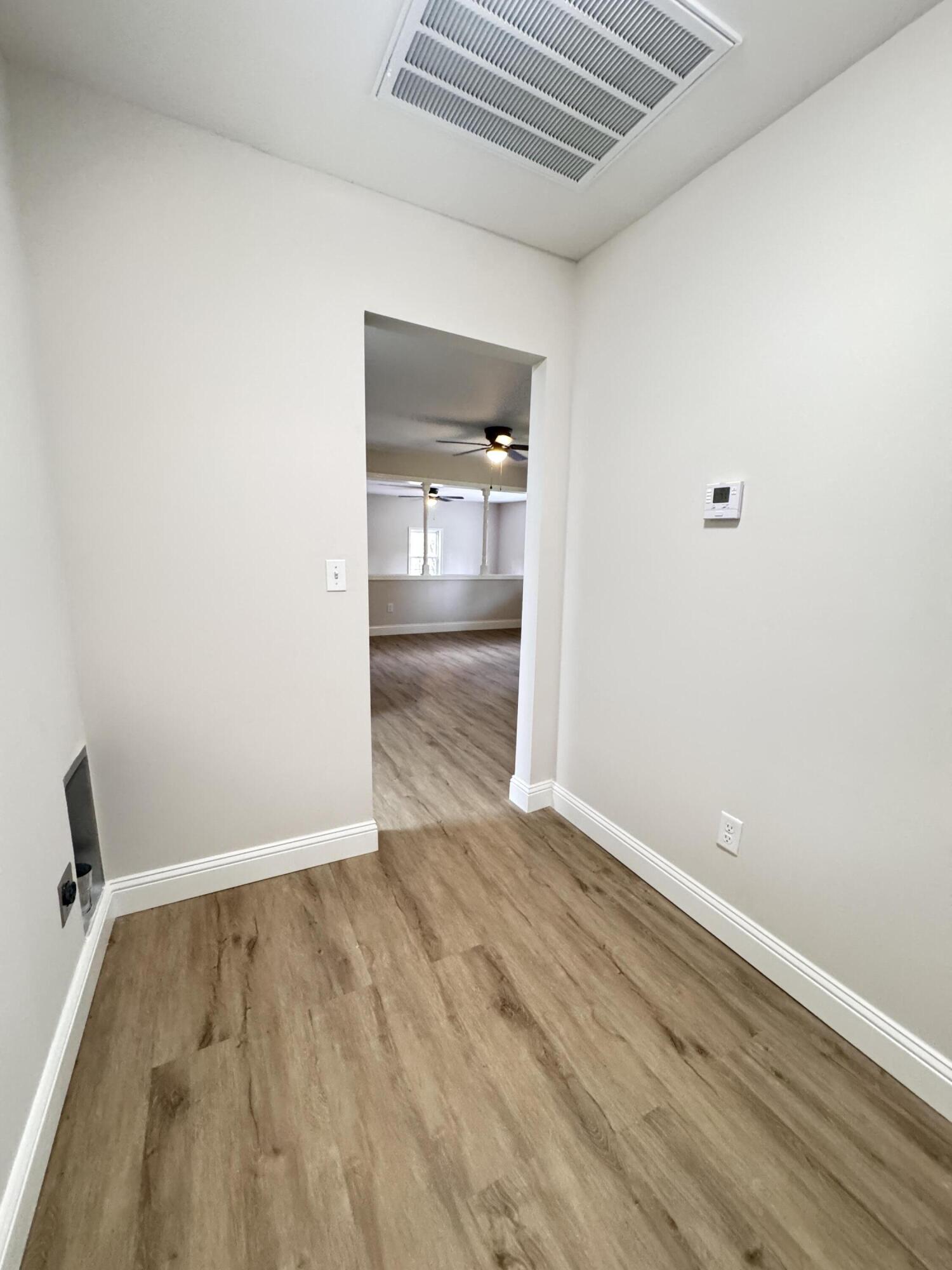 710 Gadsden Loop Walterboro, SC 29488 - Photo 37 of 52 710 Gadsden Loop (41)