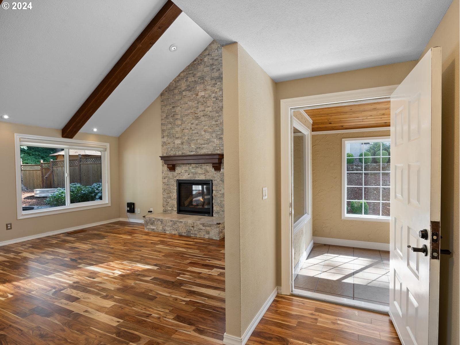 36455 Yocum Loop Sandy, OR 97055 - Photo 12 of 48 Gallery Image 12