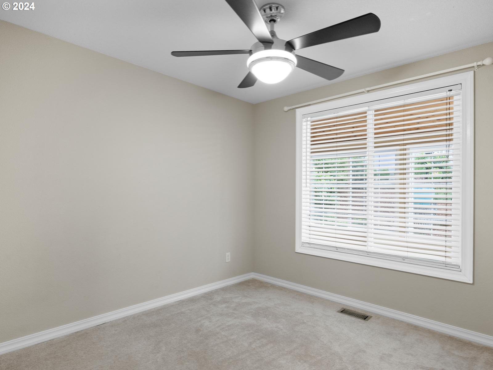 36455 Yocum Loop Sandy, OR 97055 - Photo 42 of 48 Bedroom