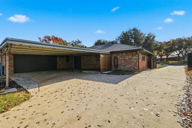 $2,800 | 726 Laramie Drive, Lewisville, TX 75077