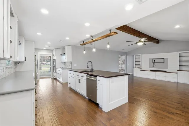 $2,800 | 726 Laramie Drive, Lewisville, TX 75077