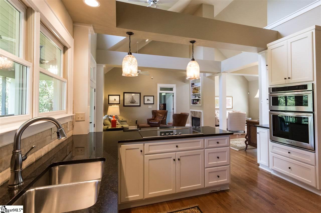 15 Crown Ridge Road Travelers Rest, SC 29690 - Photo 9 of 34 Gallery Image 9