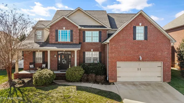 $649,900 | 8434 Shoregate Lane, Knoxville, TN 37938
