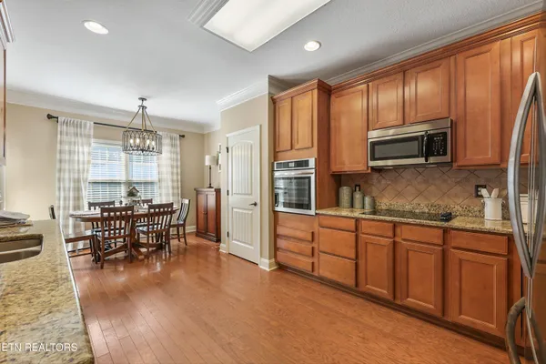 $624,900 | 8434 Shoregate Lane, Knoxville, TN 37938