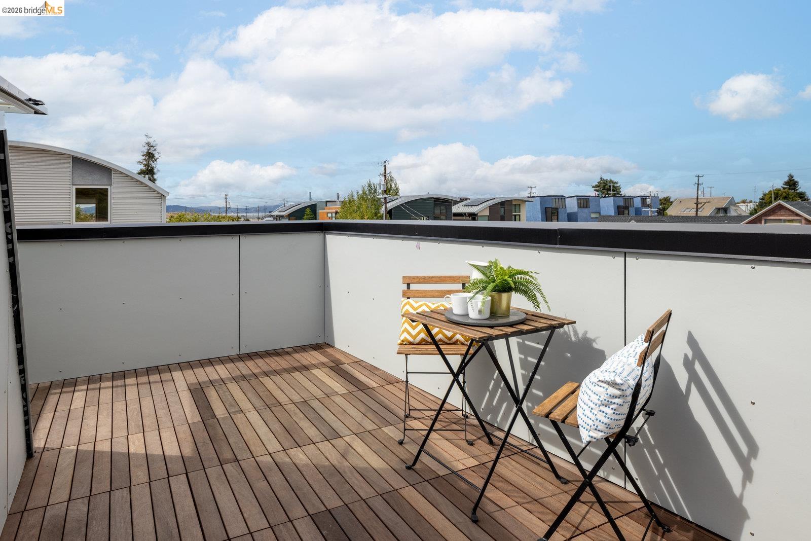 809 Jones Street Berkeley, CA 94710 - Photo 32 of 33 a view of a terrace with chair and table