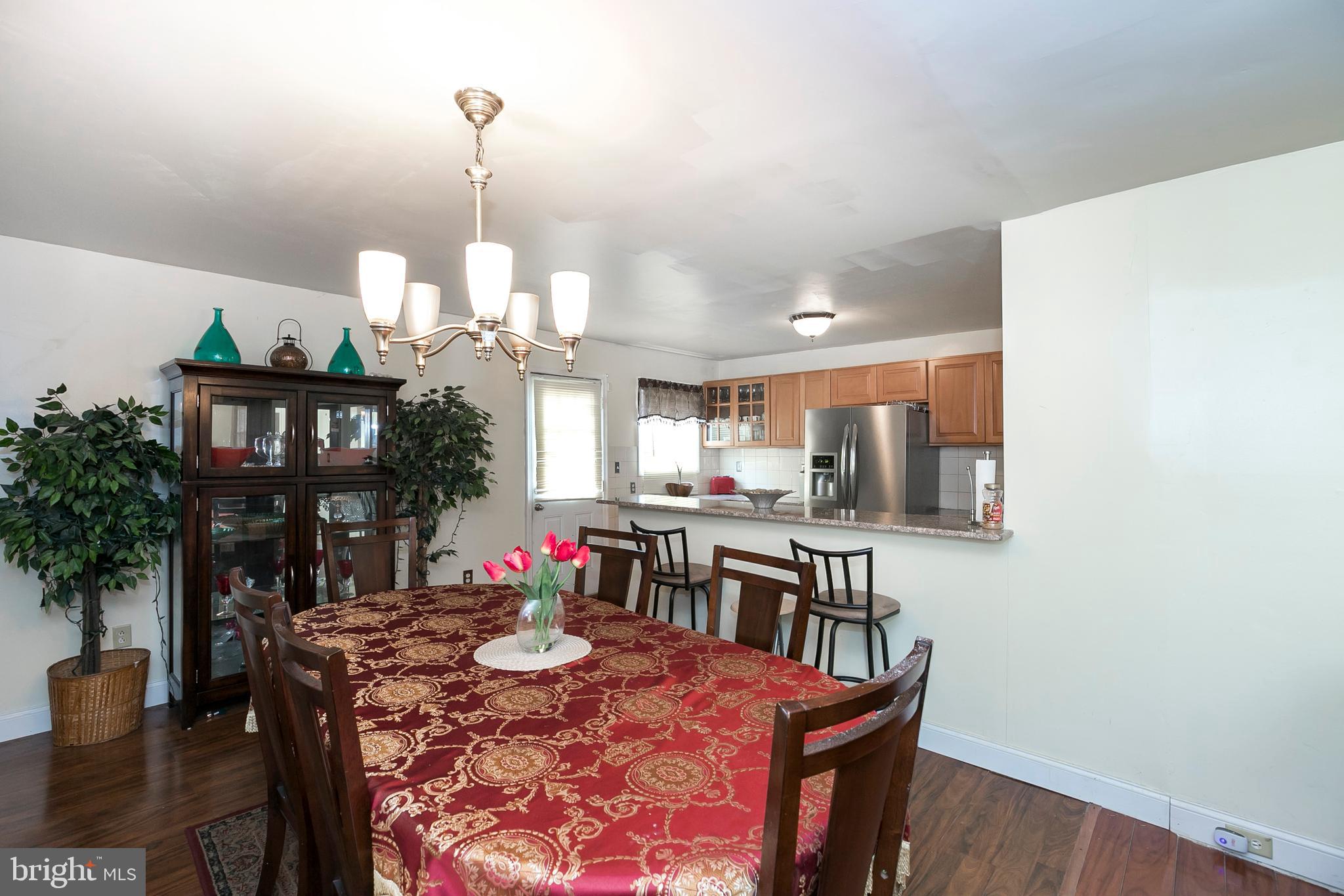 14 Harvin Road Upper Darby, PA 19082 - Photo 9 of 29