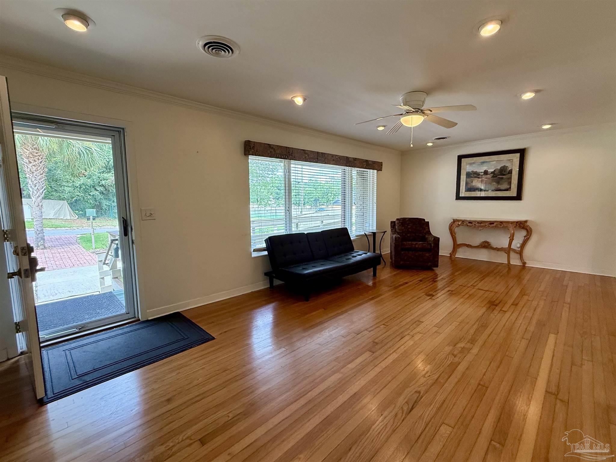 111 Euclid Road Pensacola, FL 32503 - Photo 20 of 71