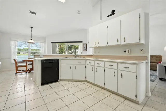 $339,000 | 143 Old Sunbeam Drive, Daytona Beach, FL 32119