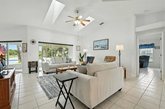 $339,000 | 143 Old Sunbeam Drive, Daytona Beach, FL 32119