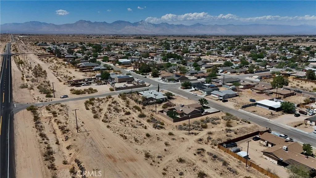 744 West Bowman Road Ridgecrest, CA 93555 - Photo 4 of 9