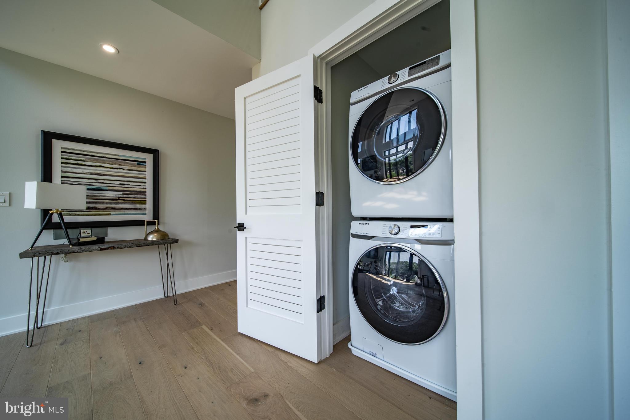 5101 Connecticut Avenue Northwest, Unit 8 Washington, DC 20008 - Photo 14 of 33 Main Level Washer/Dryer