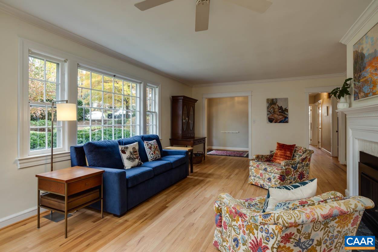 1870 Field Road Charlottesville, VA 22903 - Photo 11 of 65 Gallery Image 11
