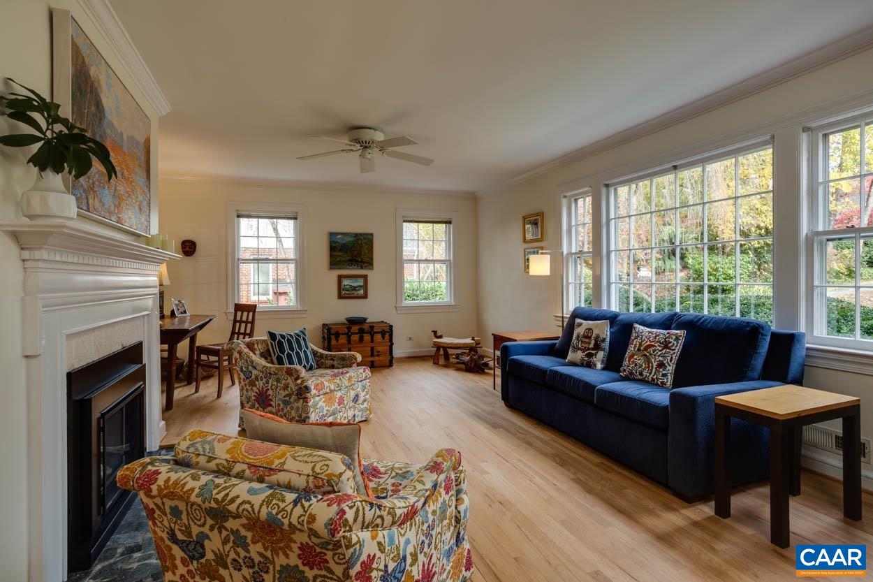 1870 Field Road Charlottesville, VA 22903 - Photo 12 of 65 Gallery Image 12