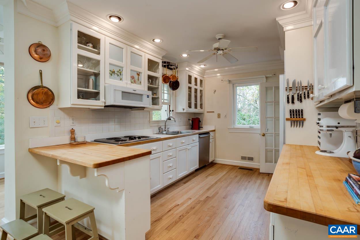 1870 Field Road Charlottesville, VA 22903 - Photo 18 of 65 Gallery Image 18