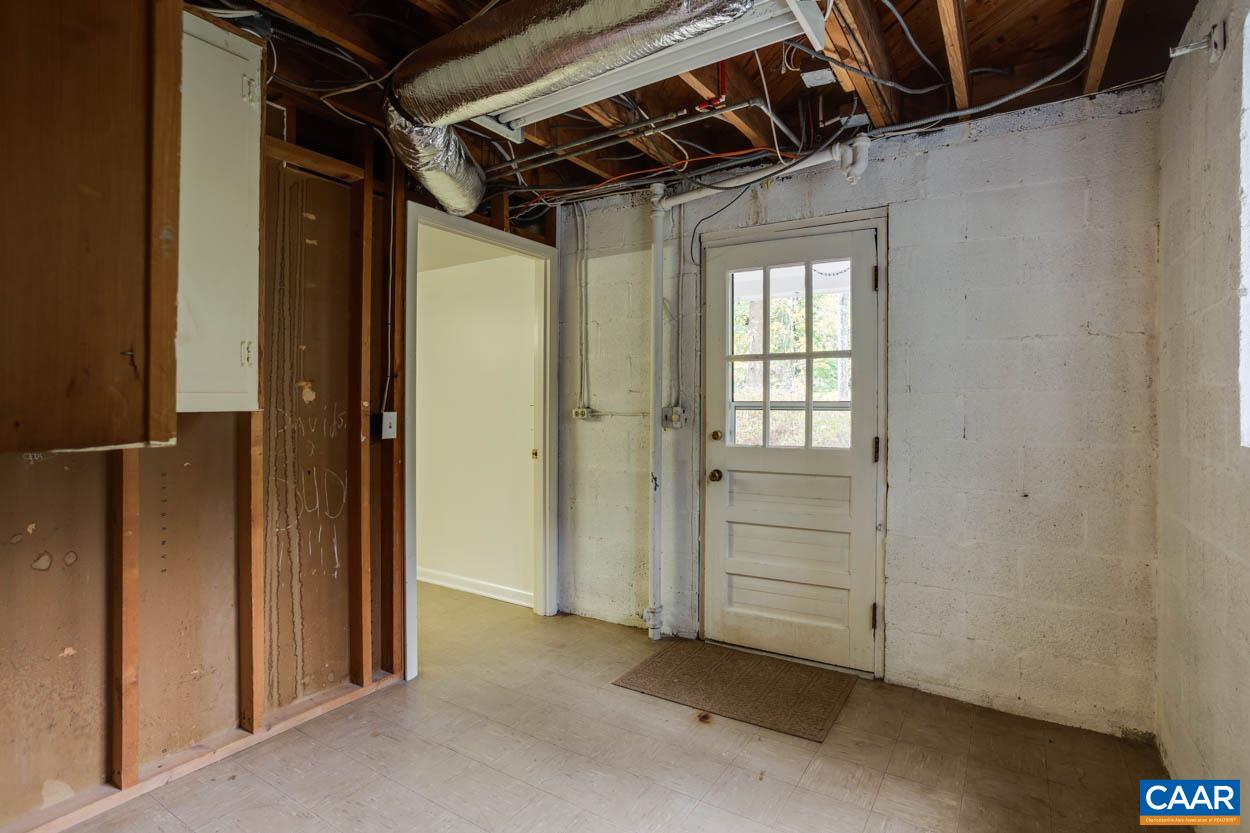 1870 Field Road Charlottesville, VA 22903 - Photo 54 of 65 Gallery Image 54
