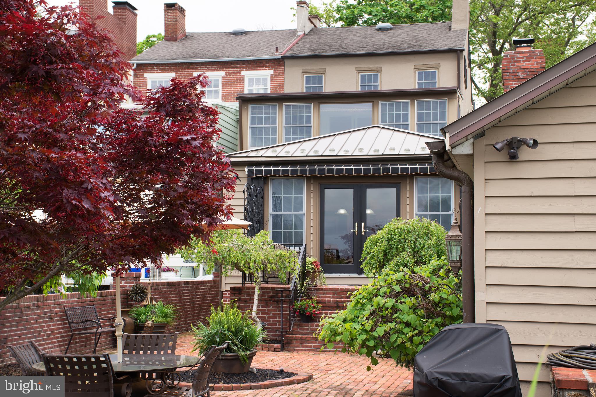 59 The Strand New Castle, DE 19720 - Photo 4 of 52