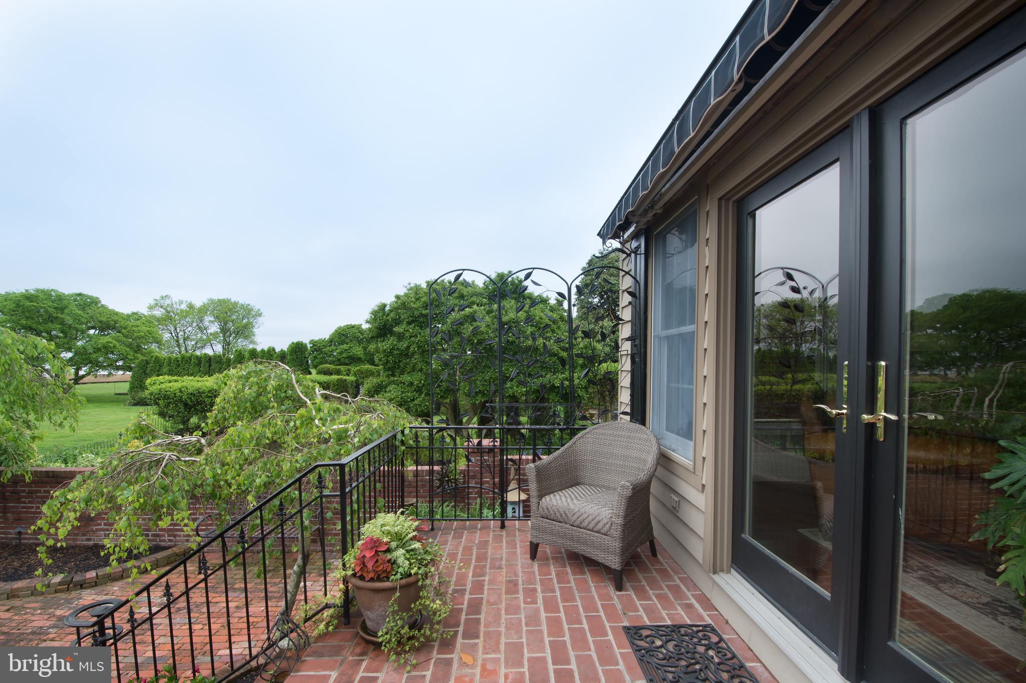 59 The Strand New Castle, DE 19720 - Photo 5 of 52