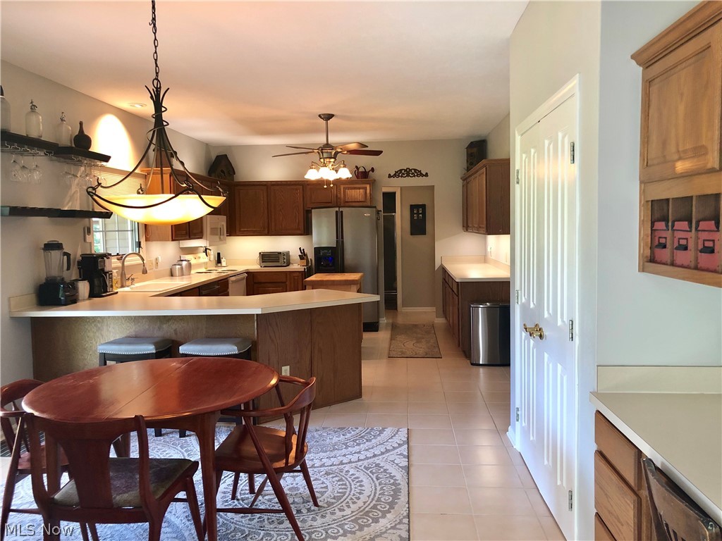 31718 Arthur Road Solon, OH 44139 - Photo 7 of 32 Gallery Image 7