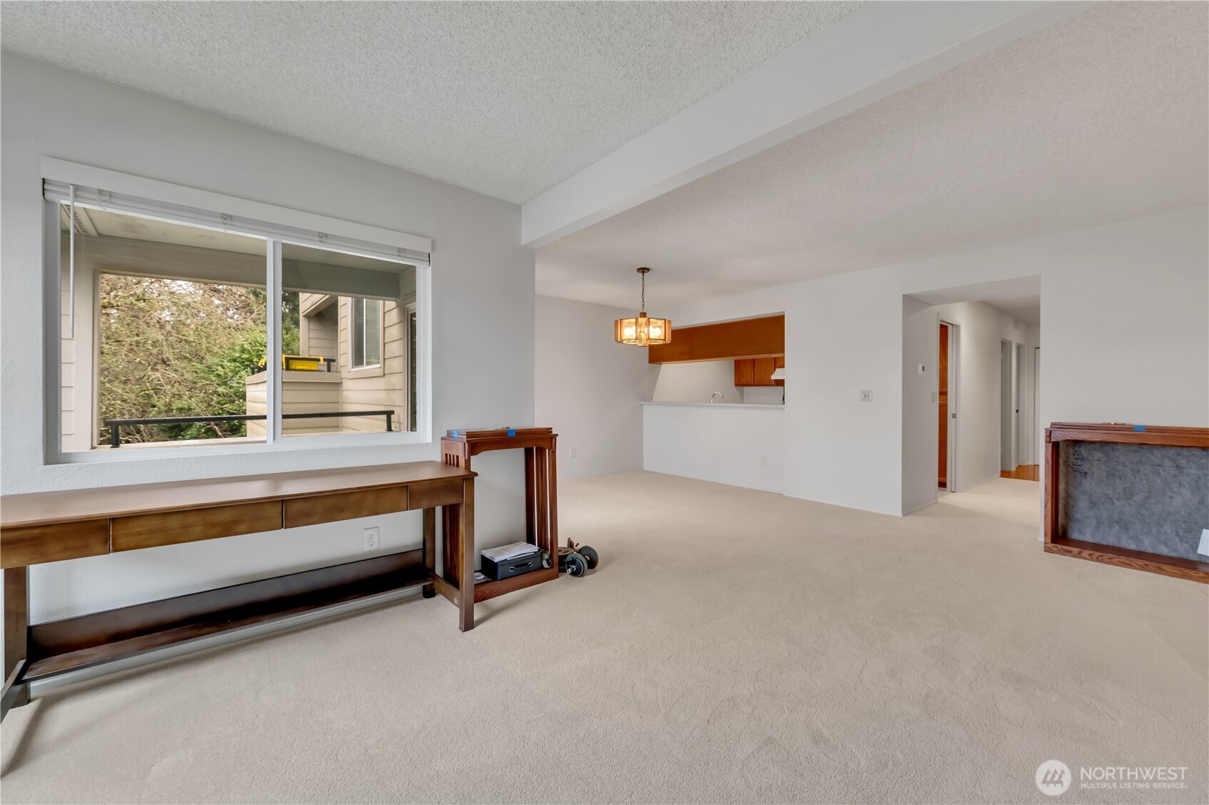 7339 Old Redmond Road, Unit 118 Redmond, WA 98052 - Photo 7 of 25 a view of livingroom with furniture