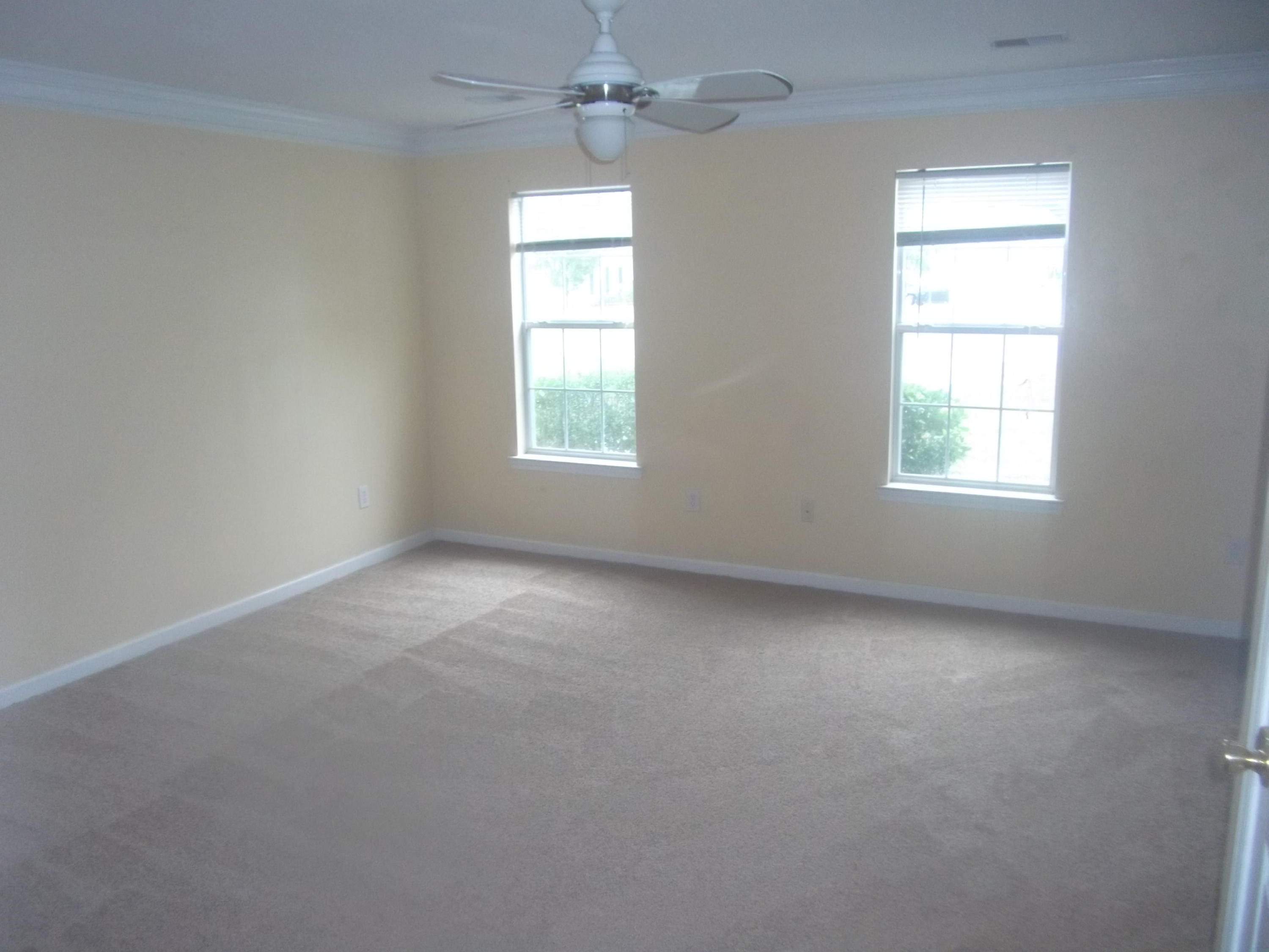 9246 Ayscough Road Summerville, SC 29485 - Photo 3 of 17 030