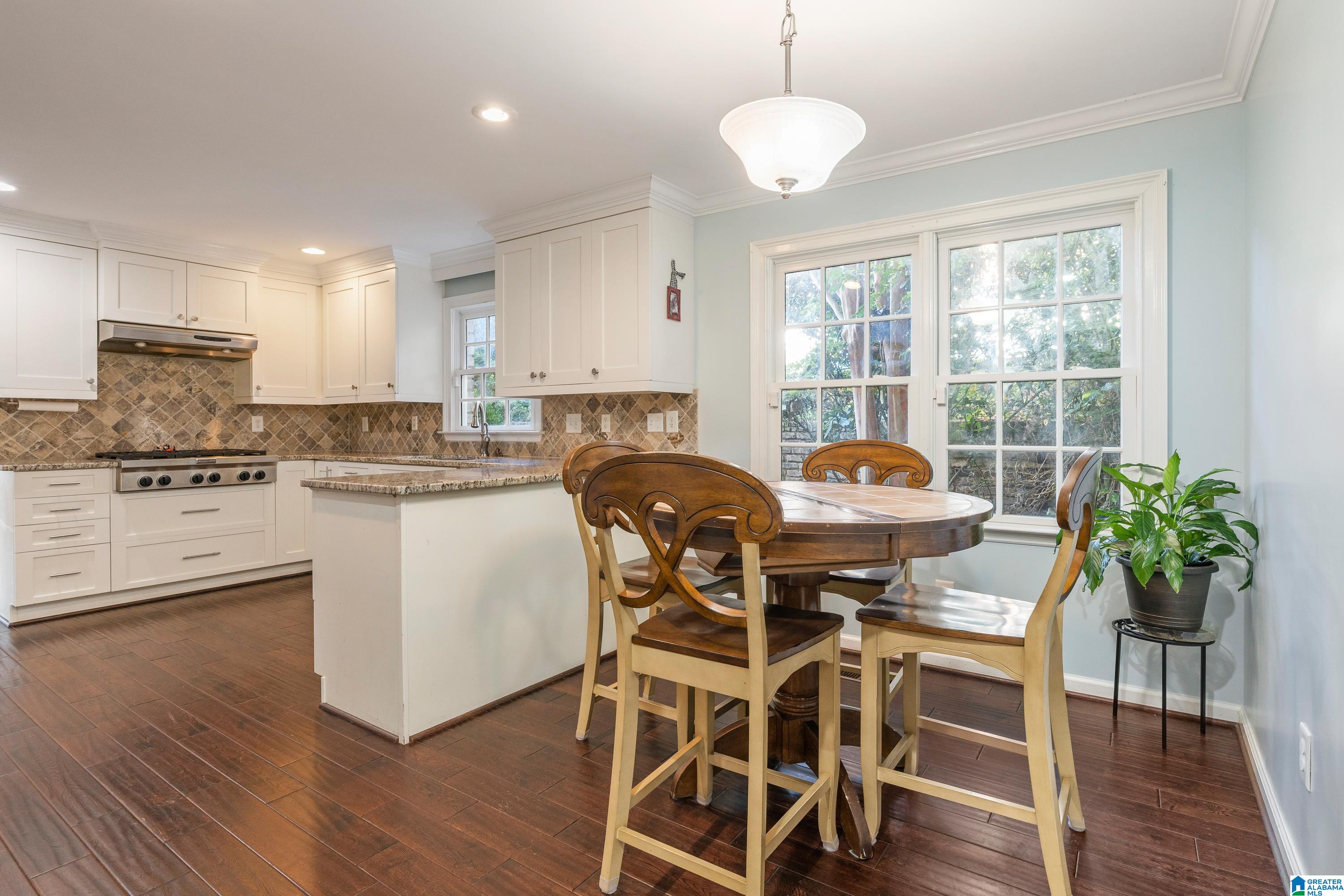 5828 Southcrest Road Birmingham, AL 35213 - Photo 12 of 51