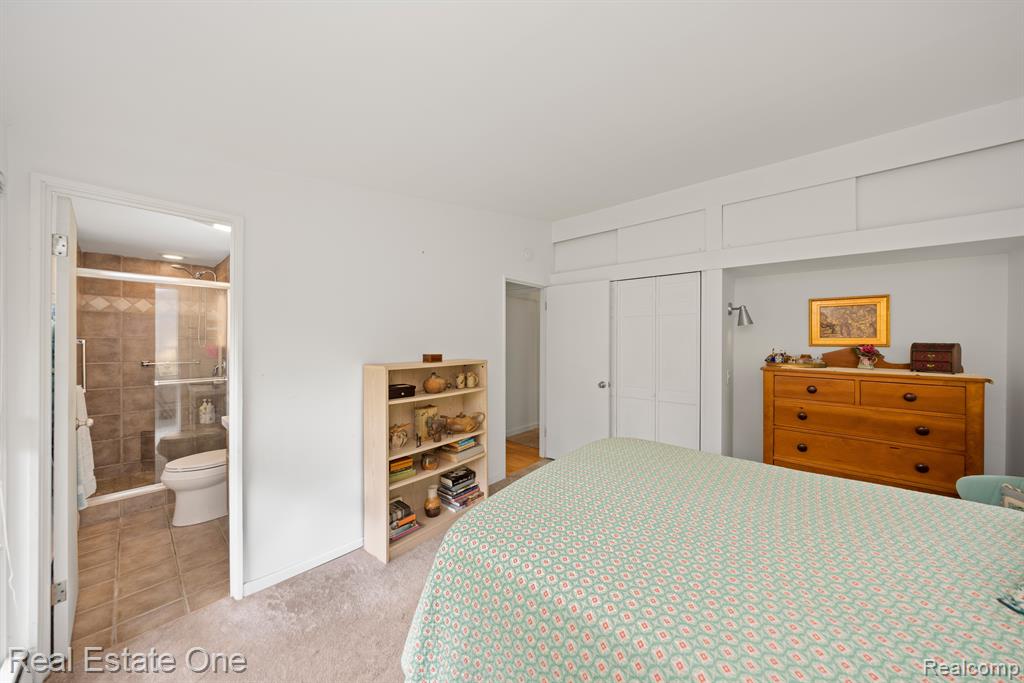 29845 Highmeadow Road Farmington Hills, MI 48334 - Photo 19 of 36